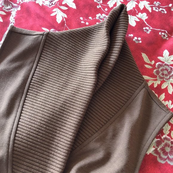 Rich Brown Shawl-Collar Blazer-Like Sleeveless Sweater Dress - Size XXS - Picture 9 of 16